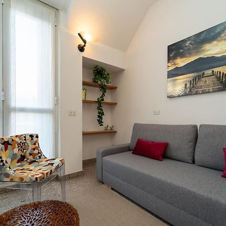 5 Giornate Apt Con Terrazzo E Garage Privato Милан Экстерьер фото
